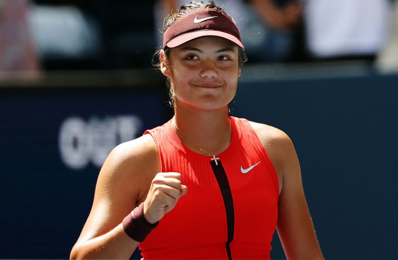 Tennis-Sabalenka moves on, Raducanu notches first US Open win since 2021 triumph