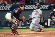 Twins catcher Christian Vázquez hospitalized with infection