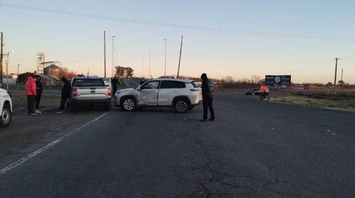 FOTOS. Dos hinchas de la U liberados trás incidentes en Argentina sufren accidente de tránsito en Junín: estaban perdidos
