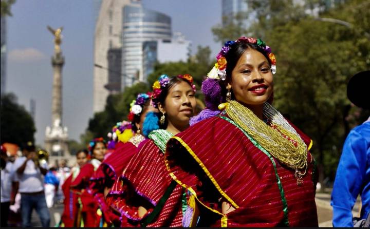 FOTOS: Celebran Día Internacional de los Pueblo Indígenas con megacalenda en CDMX