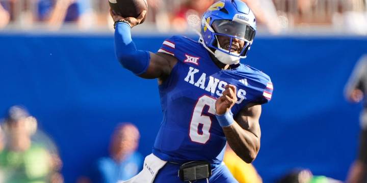 Jalon Daniels throws for 280 yards, 4 touchdowns and Kansas easily defeated Wagner 46