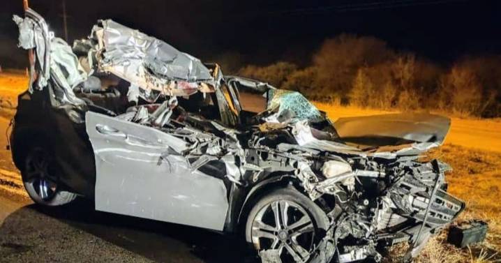 En un tremendo accidente en la autopista murieron un chico de 12 años y un hombre de 64