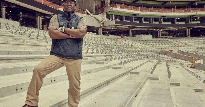 Good Morning, Buffalo: Stadium work a learning experience for Bills Hall of Famer Thurman Thomas