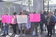 Familiares de pacientes oncológicos del Hospital  del Sur protestan por desabasto de medicamentos; pagan más de 100 mil en nosocomios privados