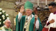 Vaticano aún no emite respuesta tras renuncia del arzobispo de Puebla