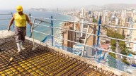 Benidorm corona el segundo rascacielos hotelero de más de 100 metros