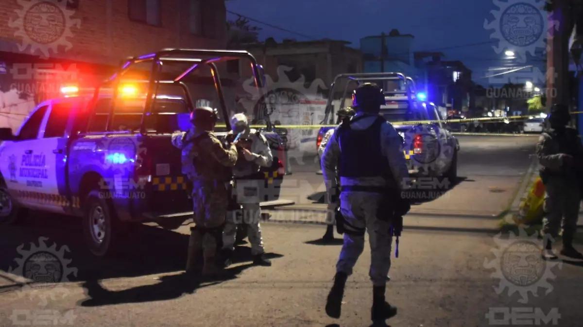 Ataque armado afuera de un depósito deja dos hombres heridos