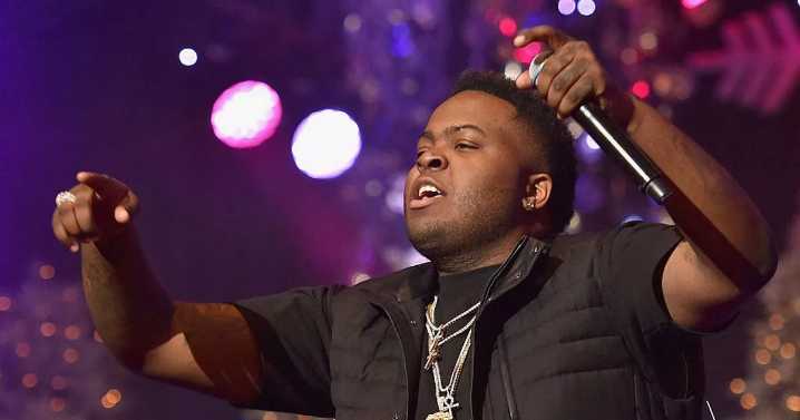 Chart topper Sean Kingston jailed with mother over $1million fraud scheme
