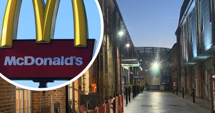 Gloucester Quays in bid for huge food and drink area amid fears it 'could be a McDonald's and impact nearby Food Dock'