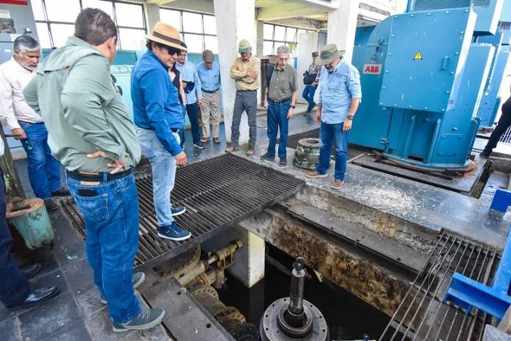 Gobierno de Jalisco socializan nuevo acueducto con obispos y empresarios