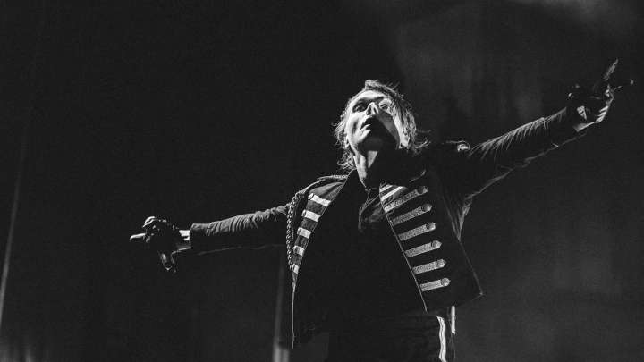 My Chemical Romance Cover the Bon Jovi Classic 'Livin' on a Prayer'
