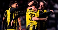 Peñarol goleó a Río Negro por la Copa AUF Uruguay 2025 y clasificó a octavos de final