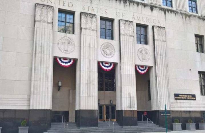 Two more Macomb residents admit to scamming COVID