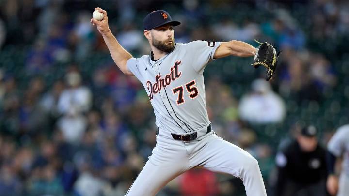Tigers bring back Brenan Hanifee, option proven lefty to Toledo