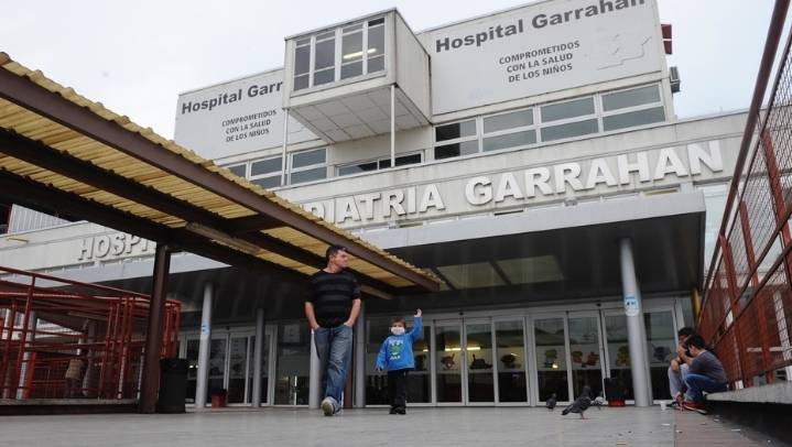 Separaron a dos gemelas siamesas en el Hospital Garrahan