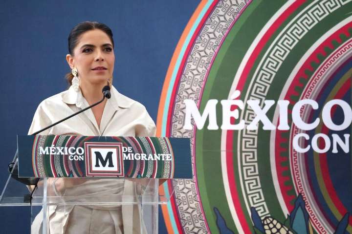Lotenal presenta en frontera de Tijuana sorteo México con M de Migrante