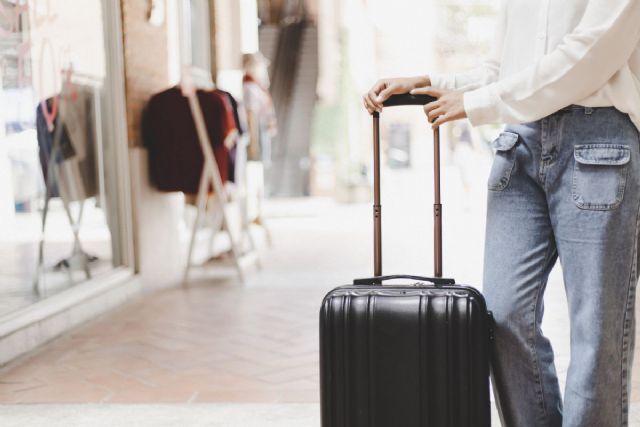 El gasto de los turistas internacionales en España supera los 59.600 millones de euros hasta junio, un 7,5% más que hace un año