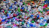 ¿Quién lidera la contaminación por plásticos? Las empresas y países que más producen el material