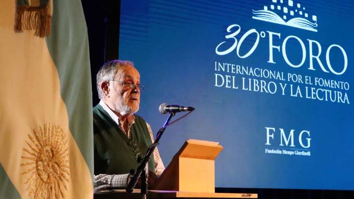 Mempo Giardinelli: "No queremos abandonar la batalla de la educación"