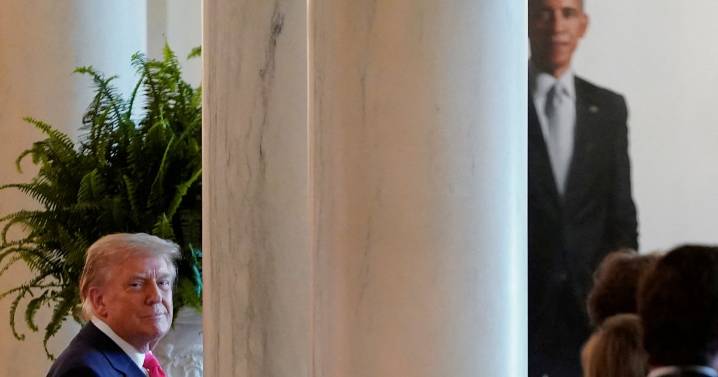 Trump Moves Obama and Bush Portraits in Revenge Redecorating