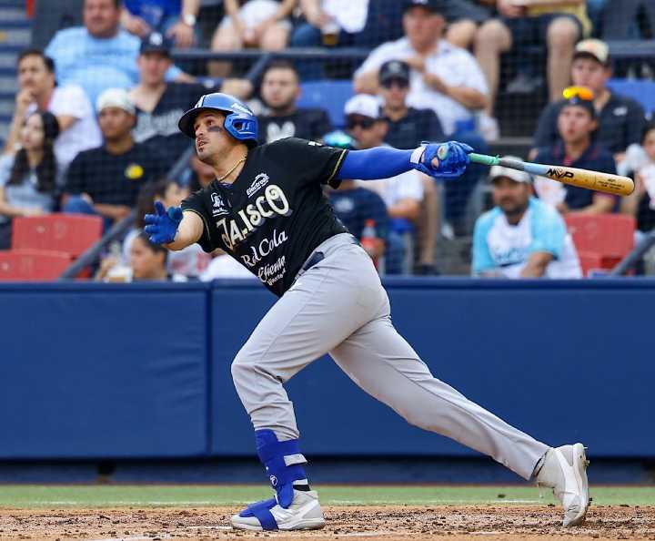 Los Charros de Jalisco tienen en la lona   a los  Sultanes