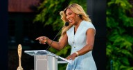 Serena Williams Rolls Eyes at Venus' New U.S. Open Partner