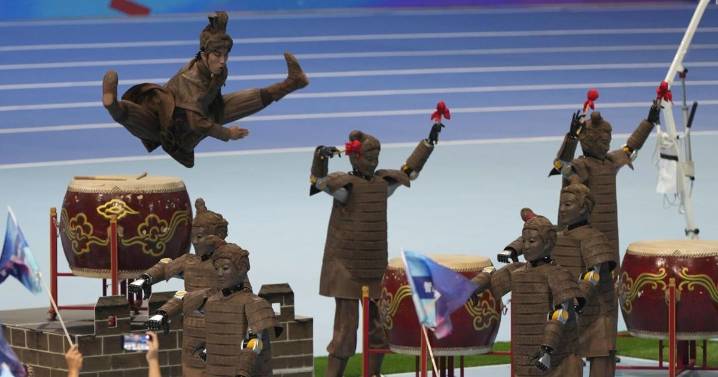 First World Humanoid Robot Games opens in Beijing