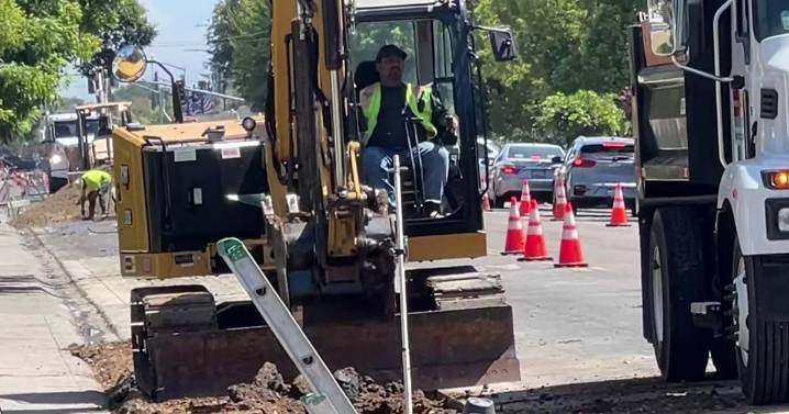 Delays expected in Stockton as major construction project begins on Benjamin Holt Drive