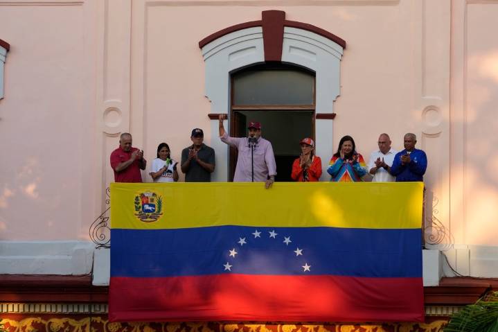 Aviones, mansiones y joyas: esta es la lista de $700 millones que EE.UU. ha confiscado a Nicolás Maduro