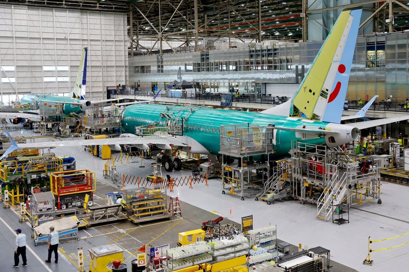 US FAA to conduct scenario-based planning with Boeing before it may lift 737 MAX production cap
