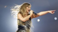 Taylor Swift confirma The Life of a Showgirl y da inicio a su era naranja