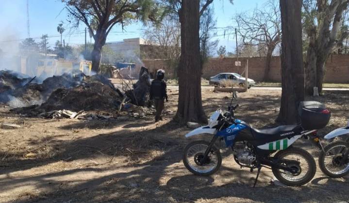 Ciudad de Salta | La Municipalidad sancionó a cinco personas por quema de pastizales