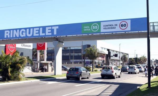 Onda verde en el Camino Centenario: ¿a cuánto hay que circular para que no te frene la roja?