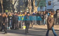 Milei lanza la campaña con un acto en La Plata