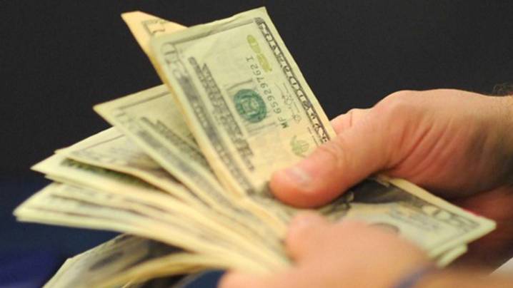 Scottsdale CEO accused of $2.4M theft for hunts, jewelry, gambling