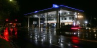YPF duplicó el descuento por cargar nafta durante la madrugada: cuánto más barata es ahora y cómo acceder al beneficio