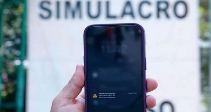 "Esto es un simulacro": preparan alerta en móviles para protocolo por sismo el 19 de septiembre