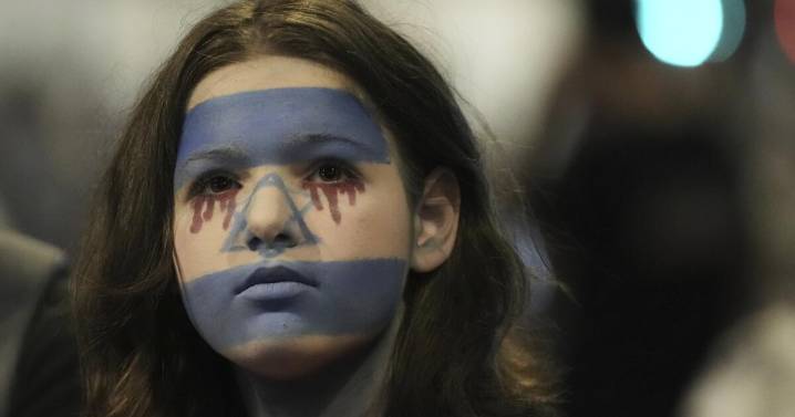 Israel prepares to move Palestinians to southern Gaza as Israelis urge mass protest over war