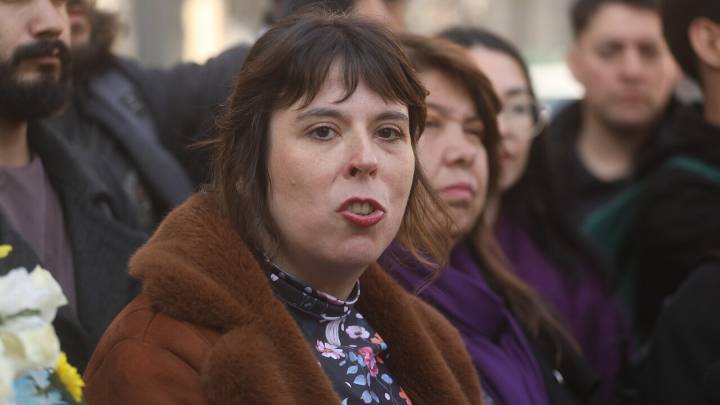 Frente Amplio desdramatiza que oficialismo no tenga lista única: "Todos seguimos al lado de la candidatura de Jara"