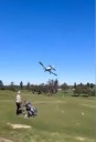 Impactante video. El dramático aterrizaje de emergencia de un avioneta en una cancha de golf