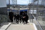 Liberados 11 guardias tomados como rehenes en cárceles de Guatemala