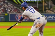 Angels turn triple play when Shohei Ohtani lines out to Zach Neto and 2 Dodgers are caught off base