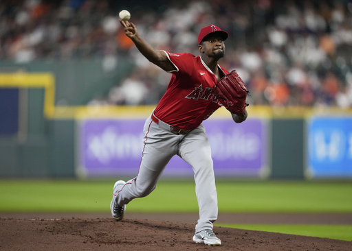 Pitcheo de Soriano y jonrón de Peraza llevan a Angelinos a blanquear a Astros