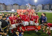 El Laredo levanta la Copa Federación en Bezana