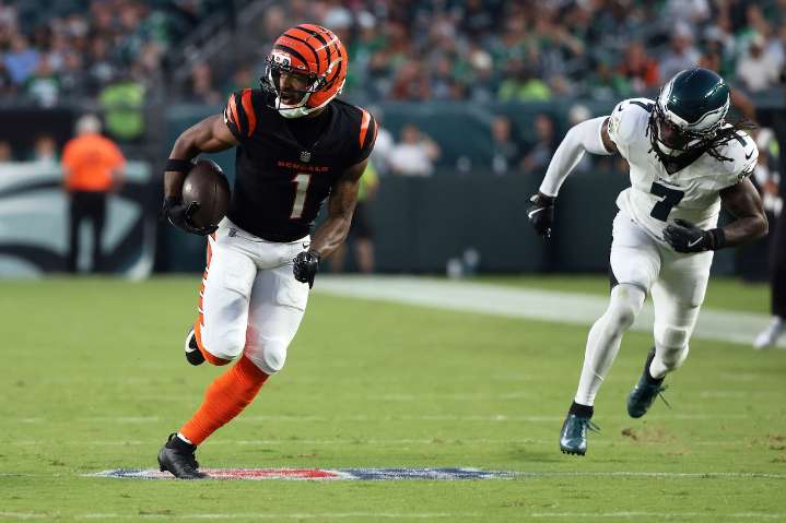 Why Eagles CBs struggling against Bengals is concerning ?