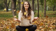 Manitobans Shocked to Experience an Actual Fall this Year