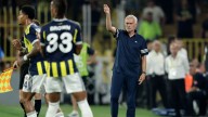 Mourinho's Fenerbahce rallies with 5 goals to beat Feyenoord