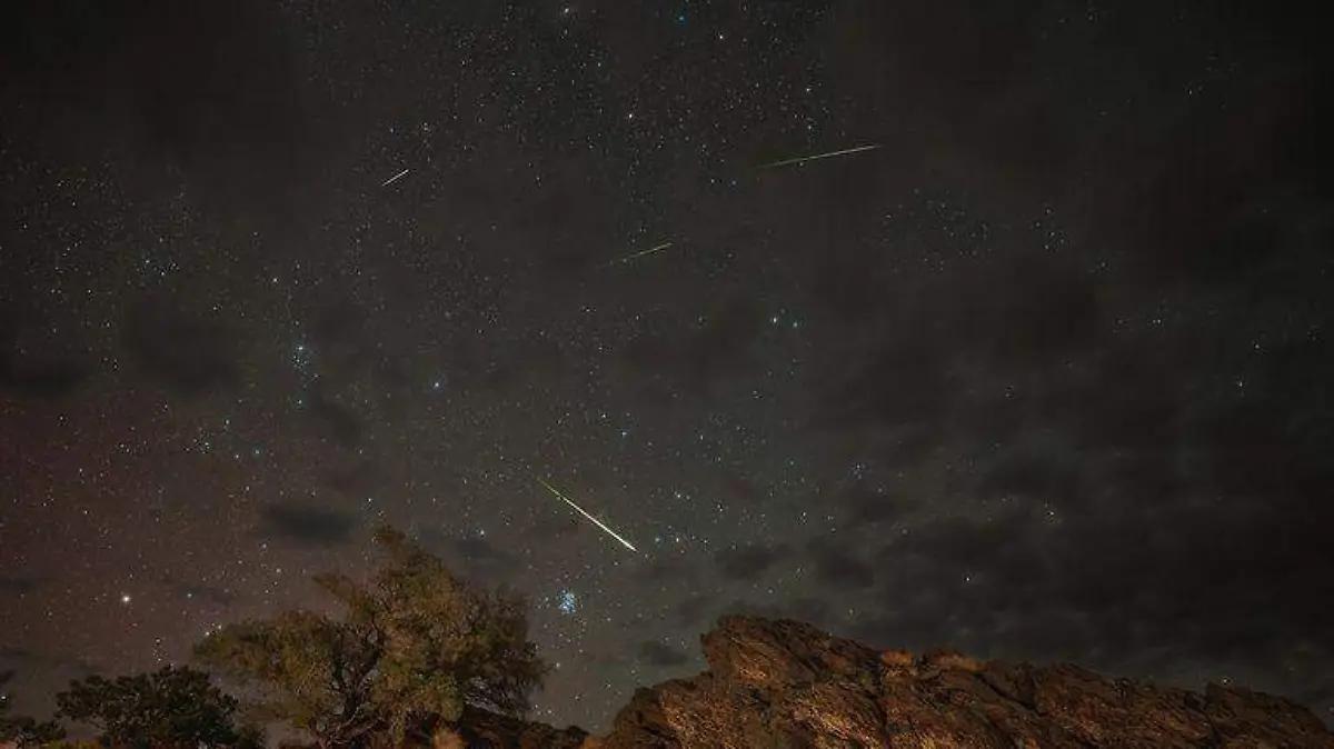 Lluvia de estrellas Perseidas 2025: el día y la hora para ver el espectáculo en México