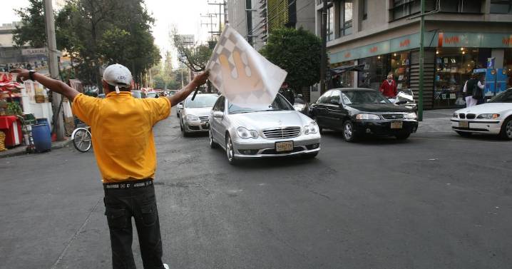Congreso de CDMX aprueba sanciones contra franeleros