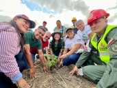Siembran 50 mil plantas autóctonas en cuencas de Barinas